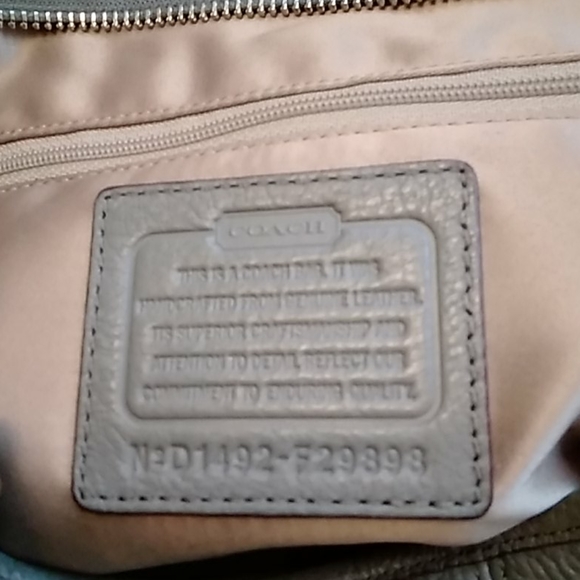 Coach Tote - Picture 6 of 9